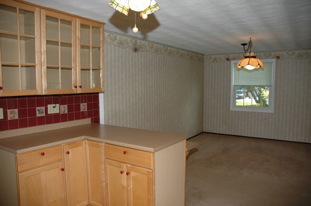 13 Ansie Road Chelmsford, MA 01824 - Photo 11 of 30 a view of an empty room
