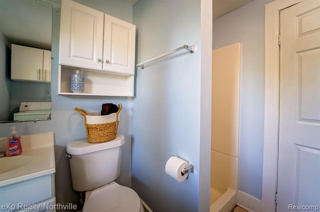 2709 Platt Road Ann Arbor, MI 48104 - Photo 8 of 28