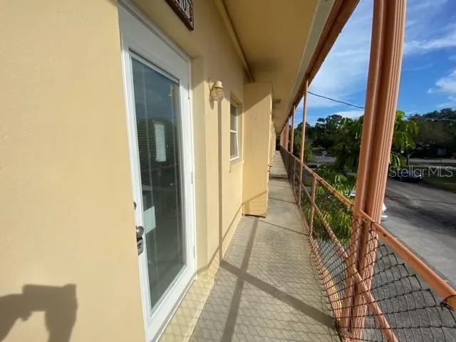 $1,200 | 4902 31st Avenue South, Gulfport, FL 33707