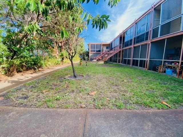 $1,200 | 4902 31st Avenue South, Gulfport, FL 33707