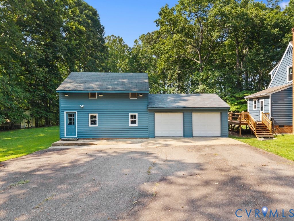 2165 Hunters Mill Road Powhatan, VA 23139 - Photo 38 of 46 Gallery Image 38