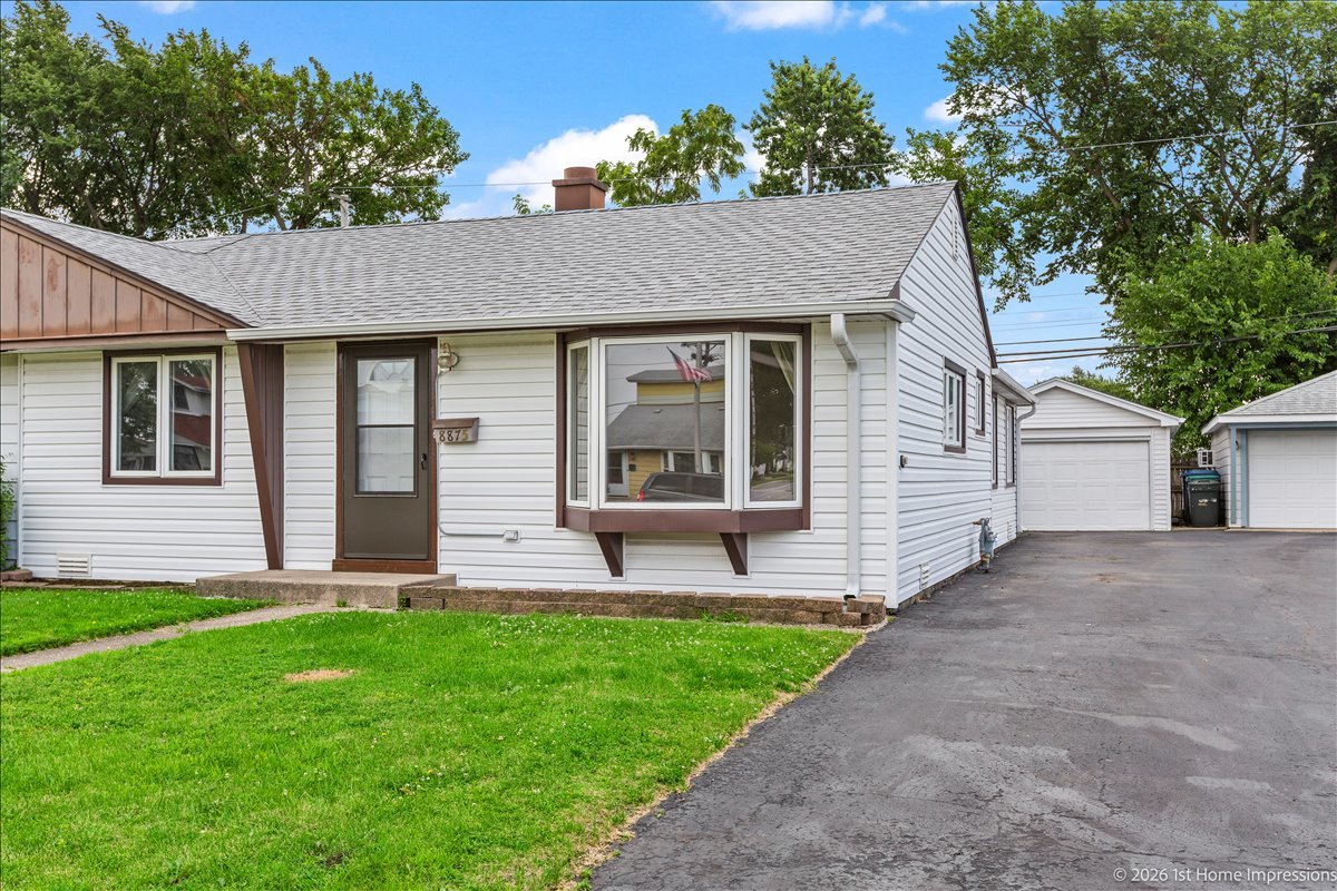 8875 South Corcoran Road Hometown, IL 60456 - Photo 3 of 23