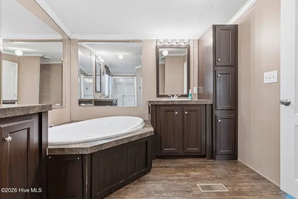 $1,300 | 645 Holly Shelter Road, Unit 20, Jacksonville, NC 28540