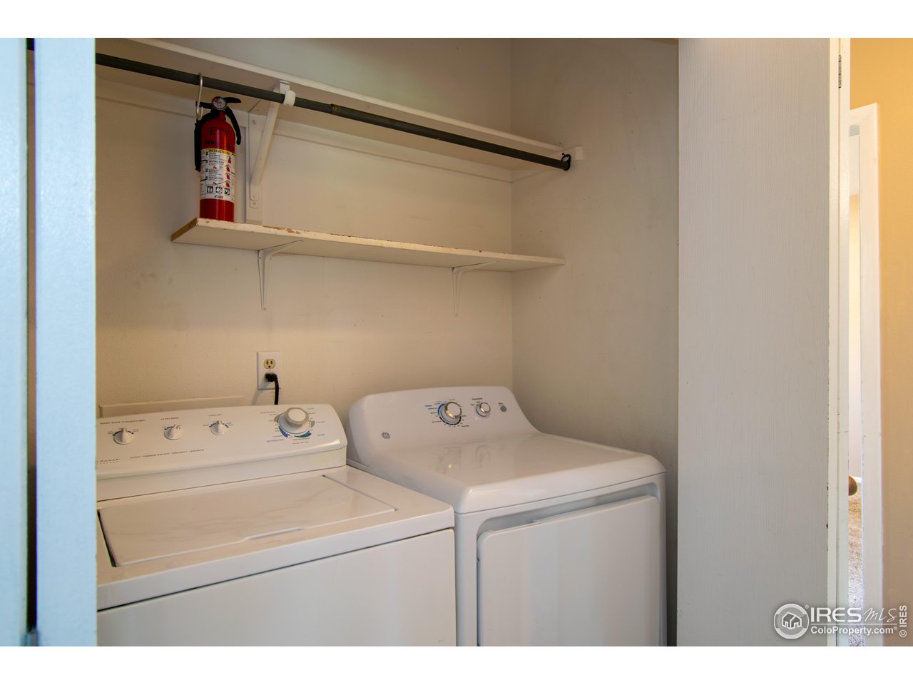 1024 East Swallow Road, Unit 233 Fort Collins, CO 80525 - Photo 9 of 18 Laundry