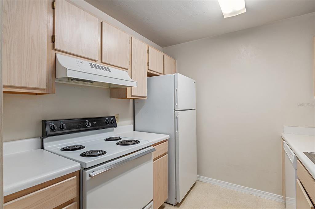 2360 Southwest Archer Road, Unit 607 Gainesville, FL 32608 - Photo 18 of 26