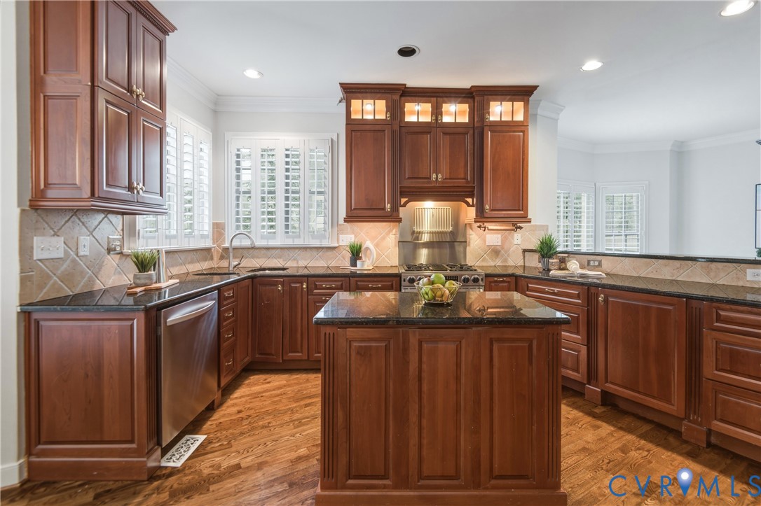 5408 Meadow Chase Road Midlothian, VA 23112 - Photo 4 of 50