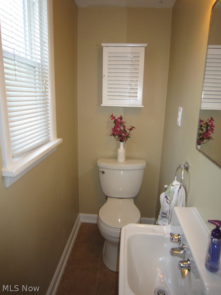 4496 Mackall Road South Euclid, OH 44121 - Photo 14 of 18