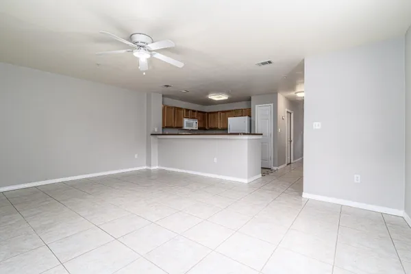 $1,495 | 100 Corwin Drive, Unit 100, Crestview, FL 32539