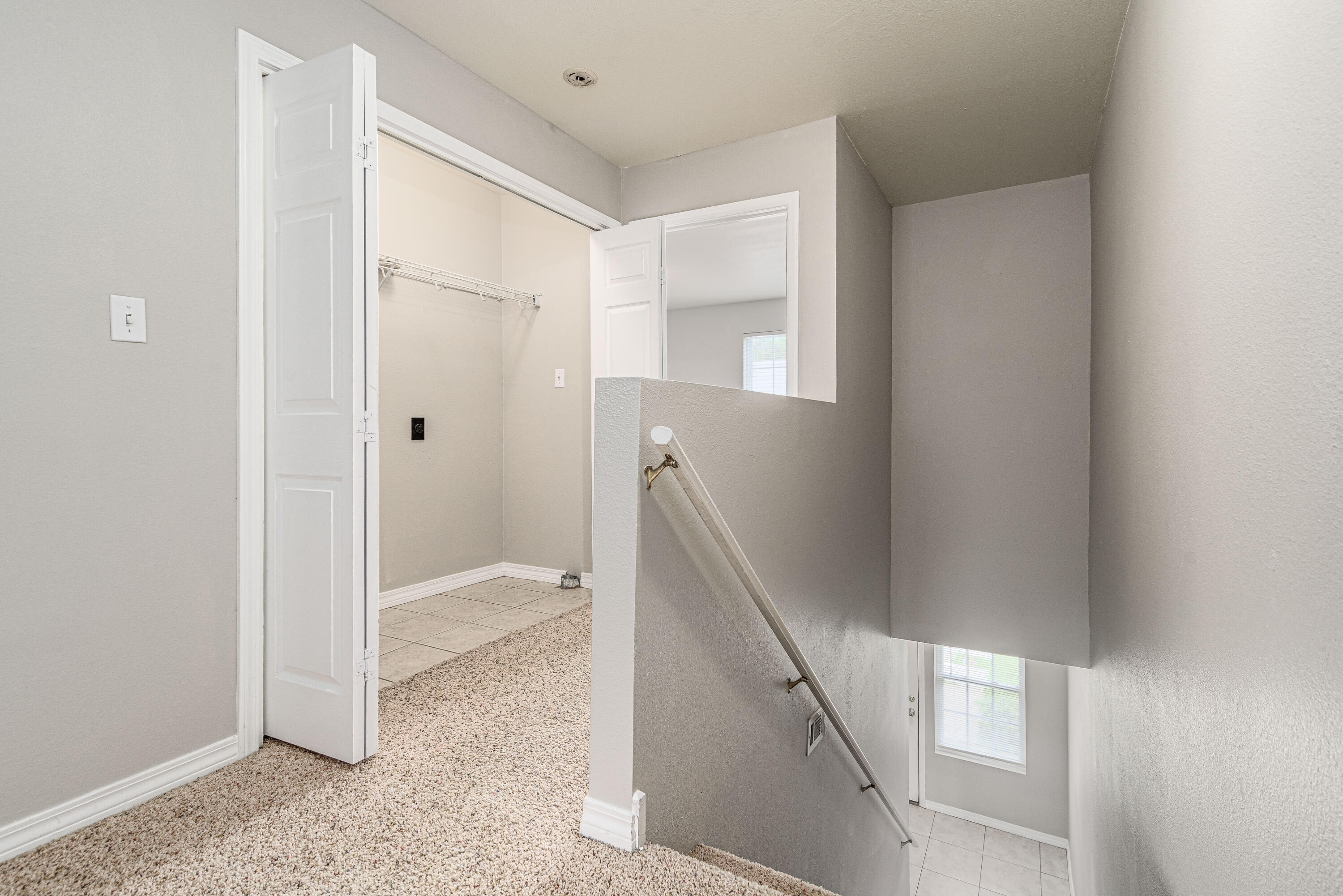 100 Corwin Drive, Unit 100 Crestview, FL 32539 - Photo 19 of 30 a view of entryway