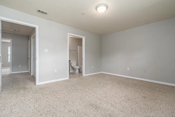 $1,495 | 100 Corwin Drive, Unit 100, Crestview, FL 32539