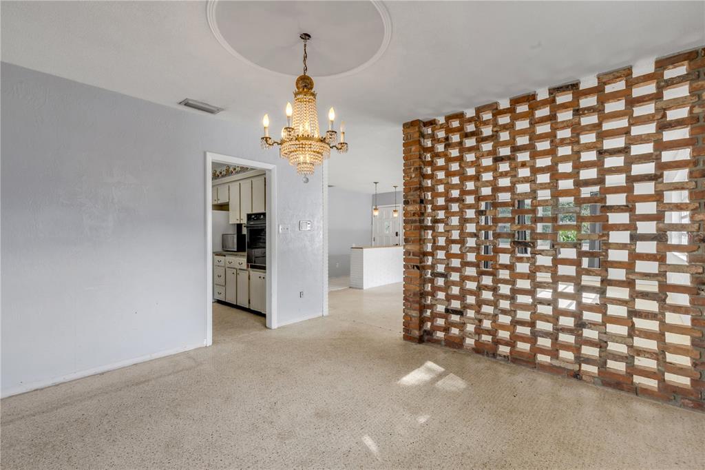 913 Valencia Road South Daytona, FL 32119 - Photo 12 of 31