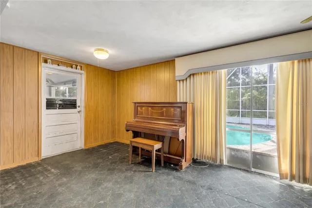 $344,990 | 913 Valencia Road, South Daytona, FL 32119