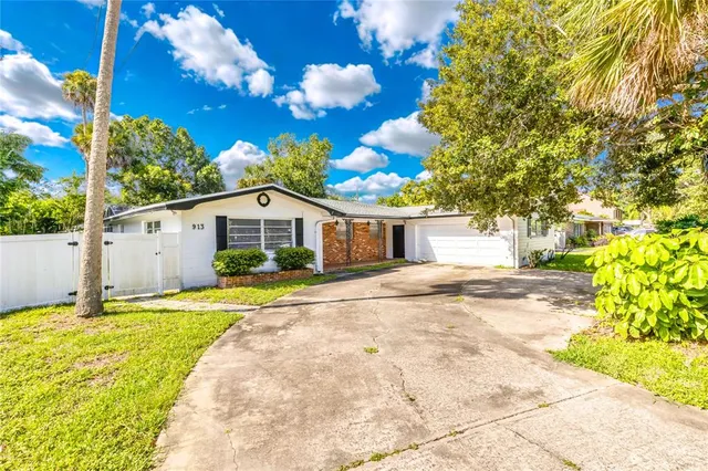 $344,990 | 913 Valencia Road, South Daytona, FL 32119