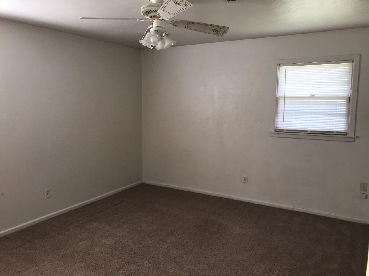 2014 54th Street Lubbock, TX 79412 - Photo 3 of 14 Photo 3