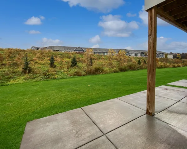 $2,900 | 13467 Territorial Circle North, Maple Grove, MN 55369