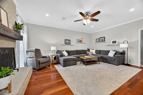 $565,000 | 3103 Millbrook Lane, Missouri City, TX 77459
