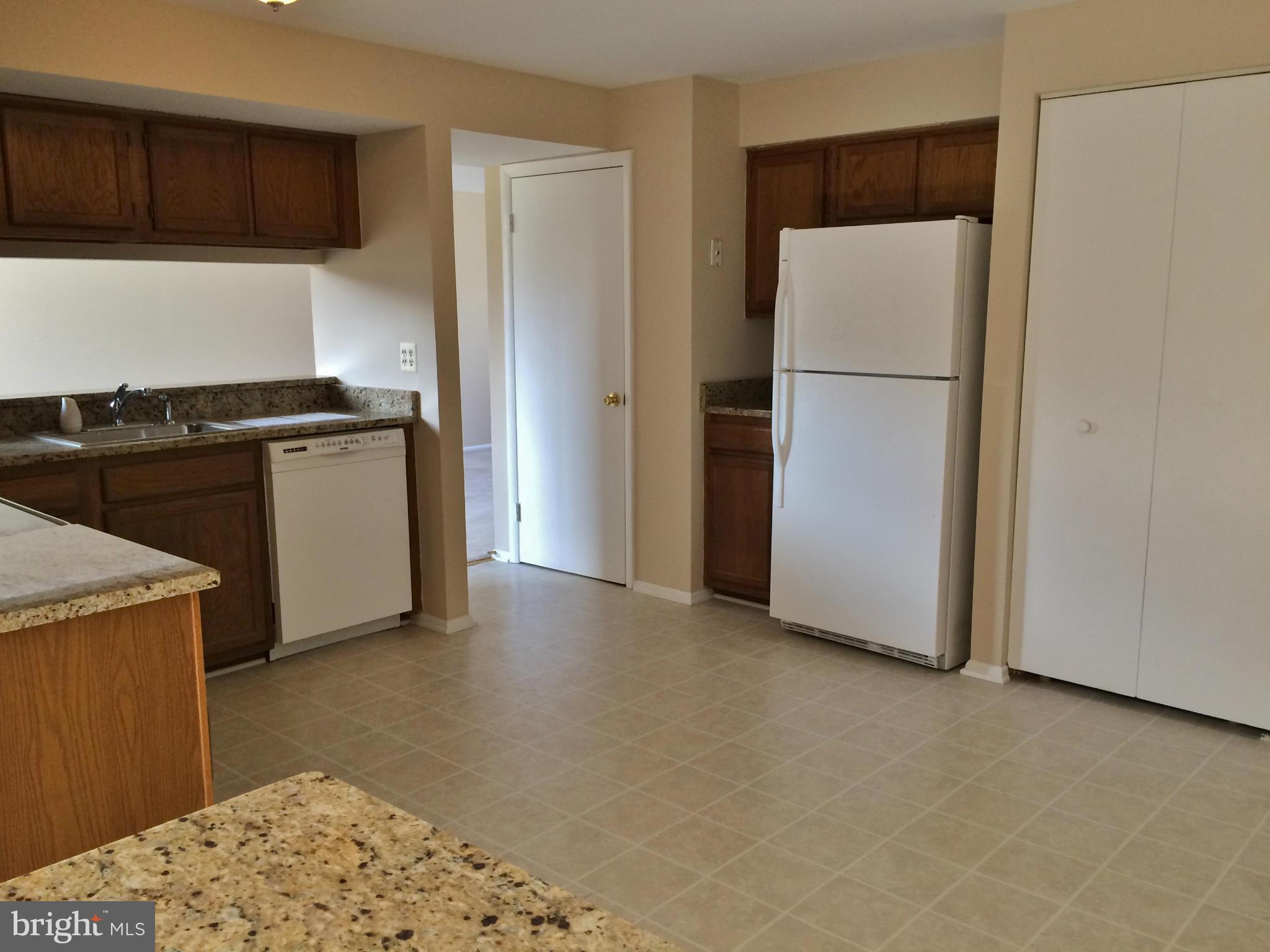 8619 Heathermill Road Baltimore, MD 21236 - Photo 6 of 19 Kitchen