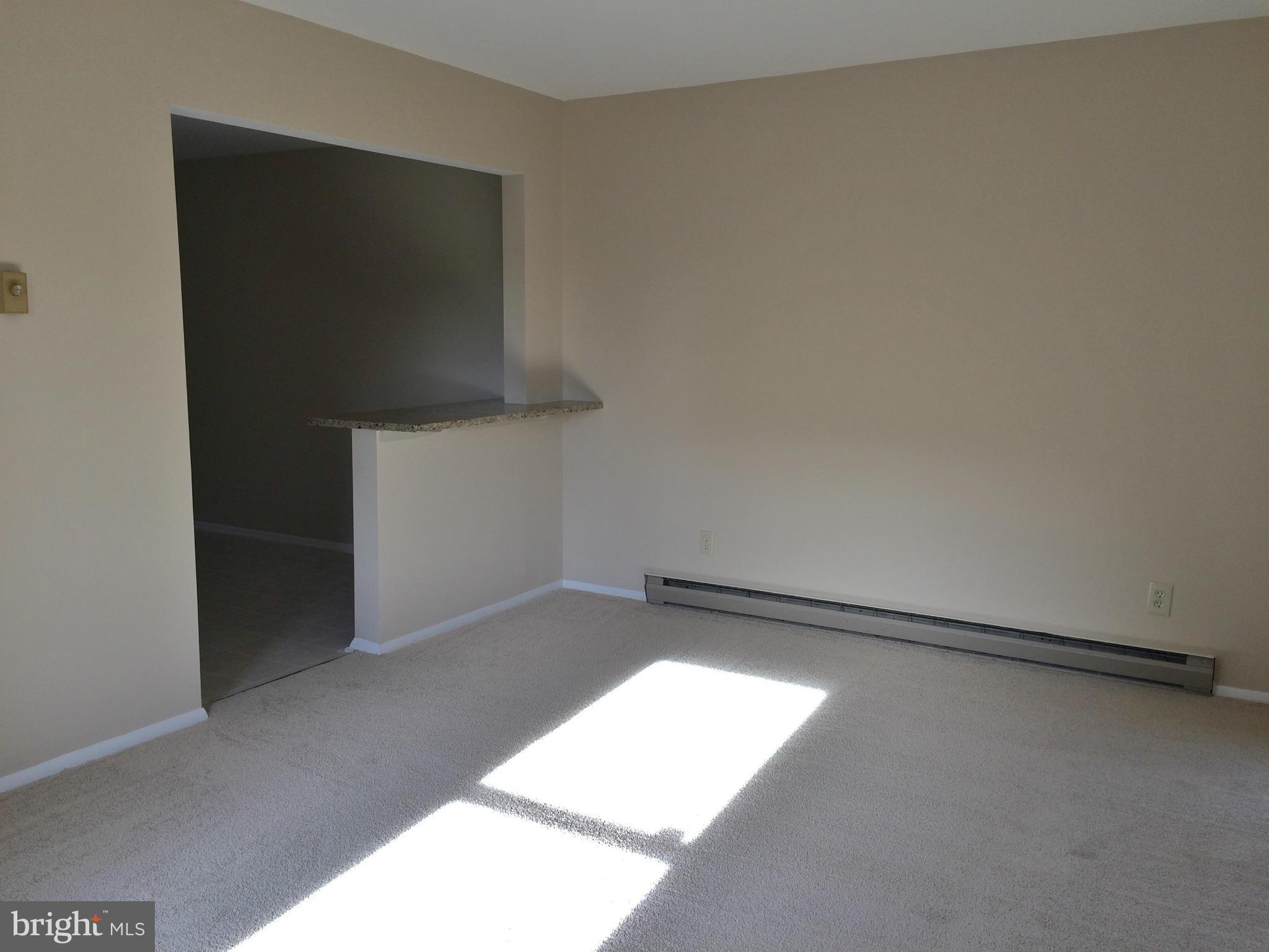 8619 Heathermill Road Baltimore, MD 21236 - Photo 9 of 19 Family Room