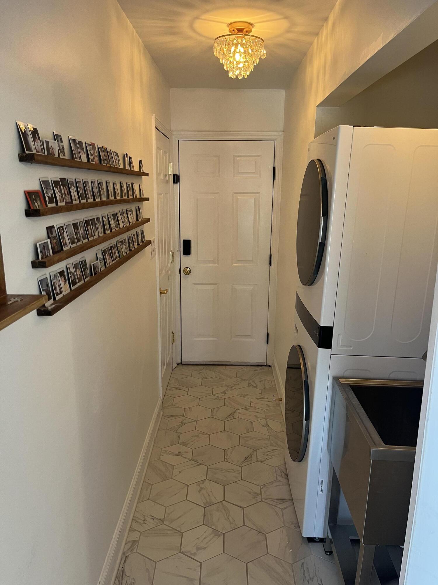 6 Leone Lane Hanahan, SC 29410 - Photo 11 of 25 Heath Tuck - 11