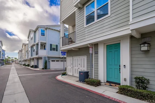 $775,000 | 528 Shorebird Way, Imperial Beach, CA 91932