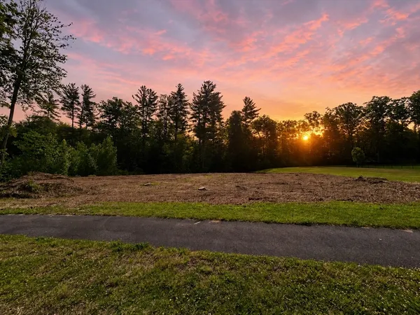 $179,900 | 7 Quigley Road, Southampton, MA 01073