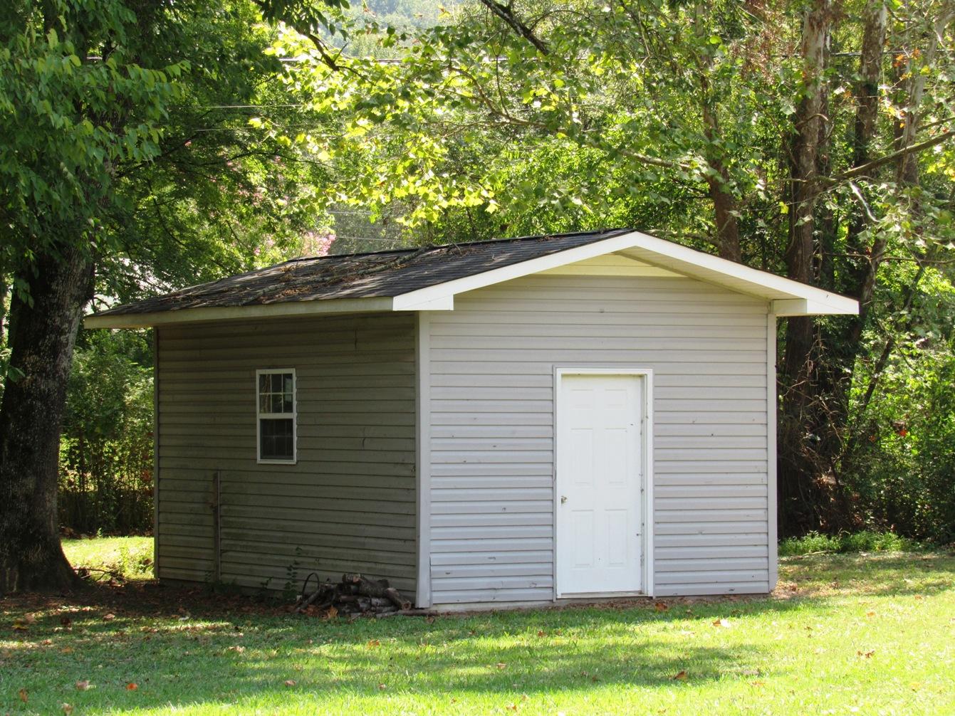 1196 Hancock Road Jasper, TN 37347 - Photo 11 of 13 Storage Bld