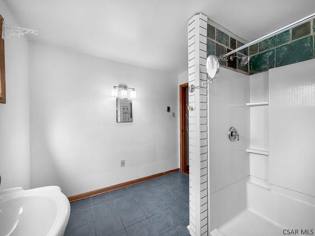 389 Ridgeview Lane Johnstown, PA 15909 - Photo 44 of 60