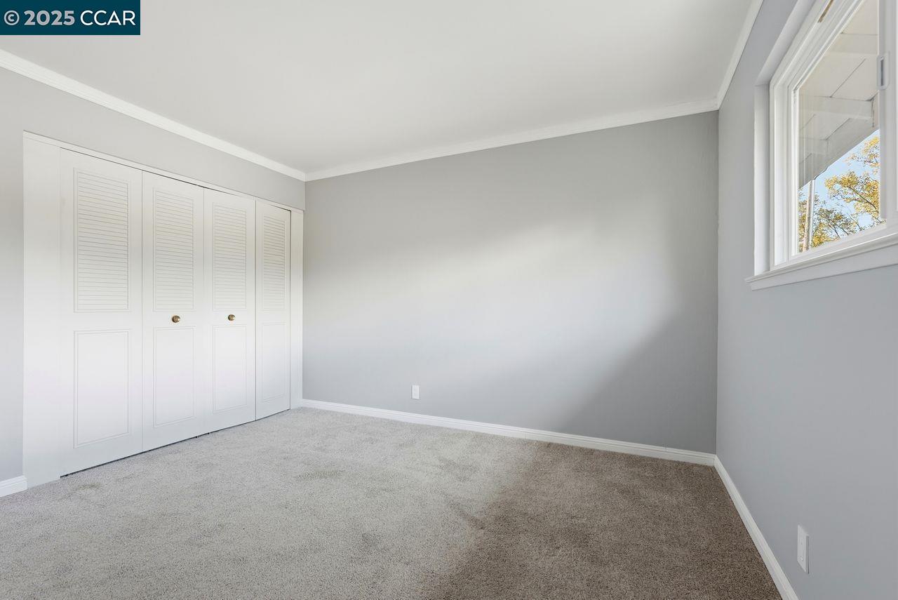 37 Miramonte Drive Moraga, CA 94556 - Photo 13 of 42 an empty room with windows