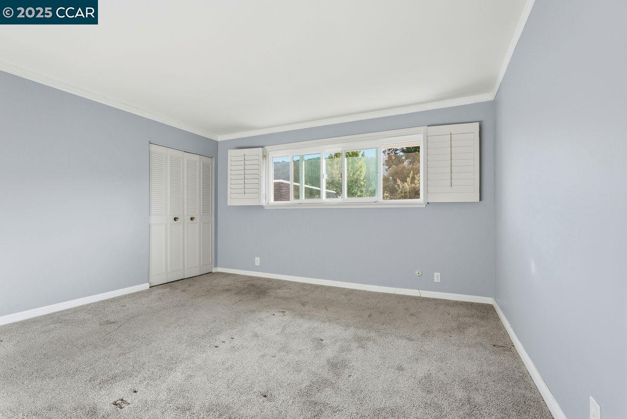 37 Miramonte Drive Moraga, CA 94556 - Photo 15 of 42 an empty room with windows