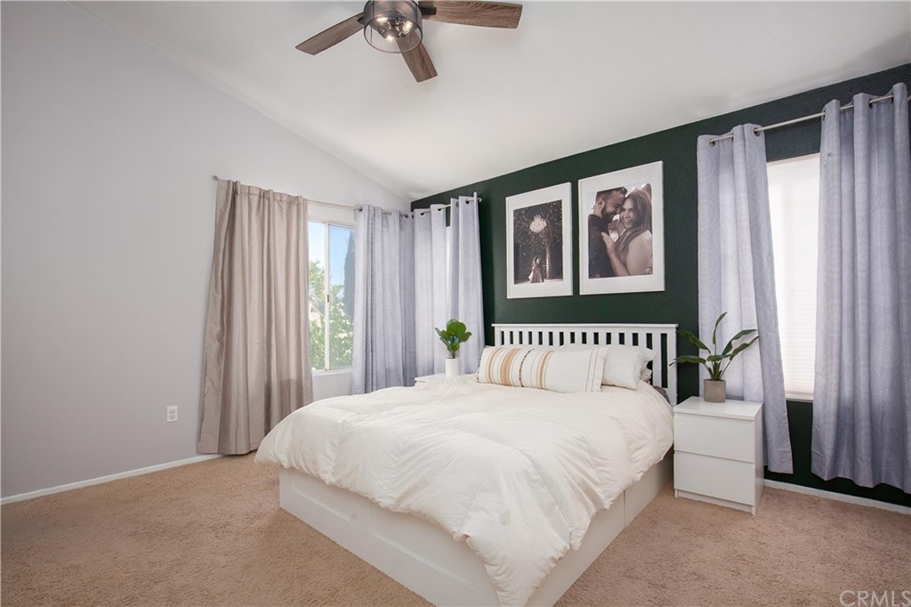 2611 Vía Romana Lancaster, CA 93535 - Photo 14 of 24