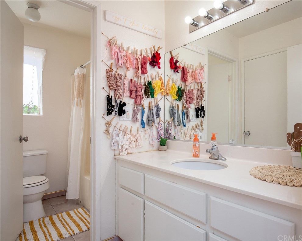 2611 Vía Romana Lancaster, CA 93535 - Photo 19 of 24