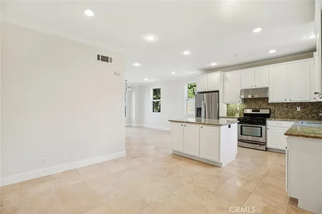 $915,000 | 3802 Howard Avenue, Los Alamitos, CA 90720