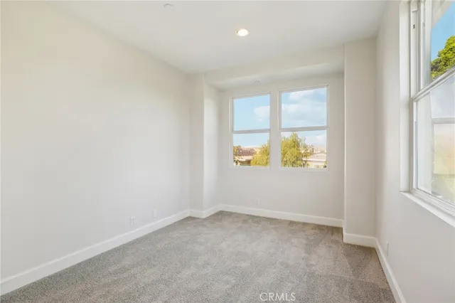 $915,000 | 3802 Howard Avenue, Los Alamitos, CA 90720