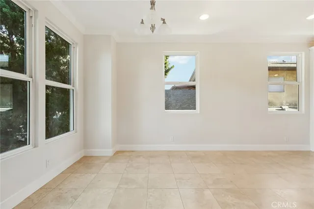 $915,000 | 3802 Howard Avenue, Los Alamitos, CA 90720