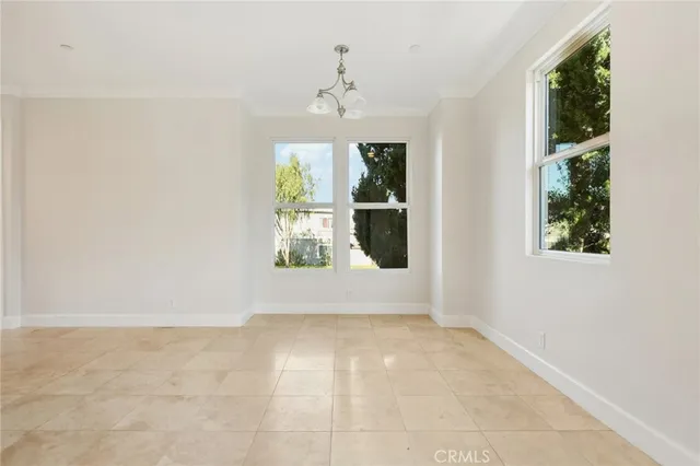 $915,000 | 3802 Howard Avenue, Los Alamitos, CA 90720