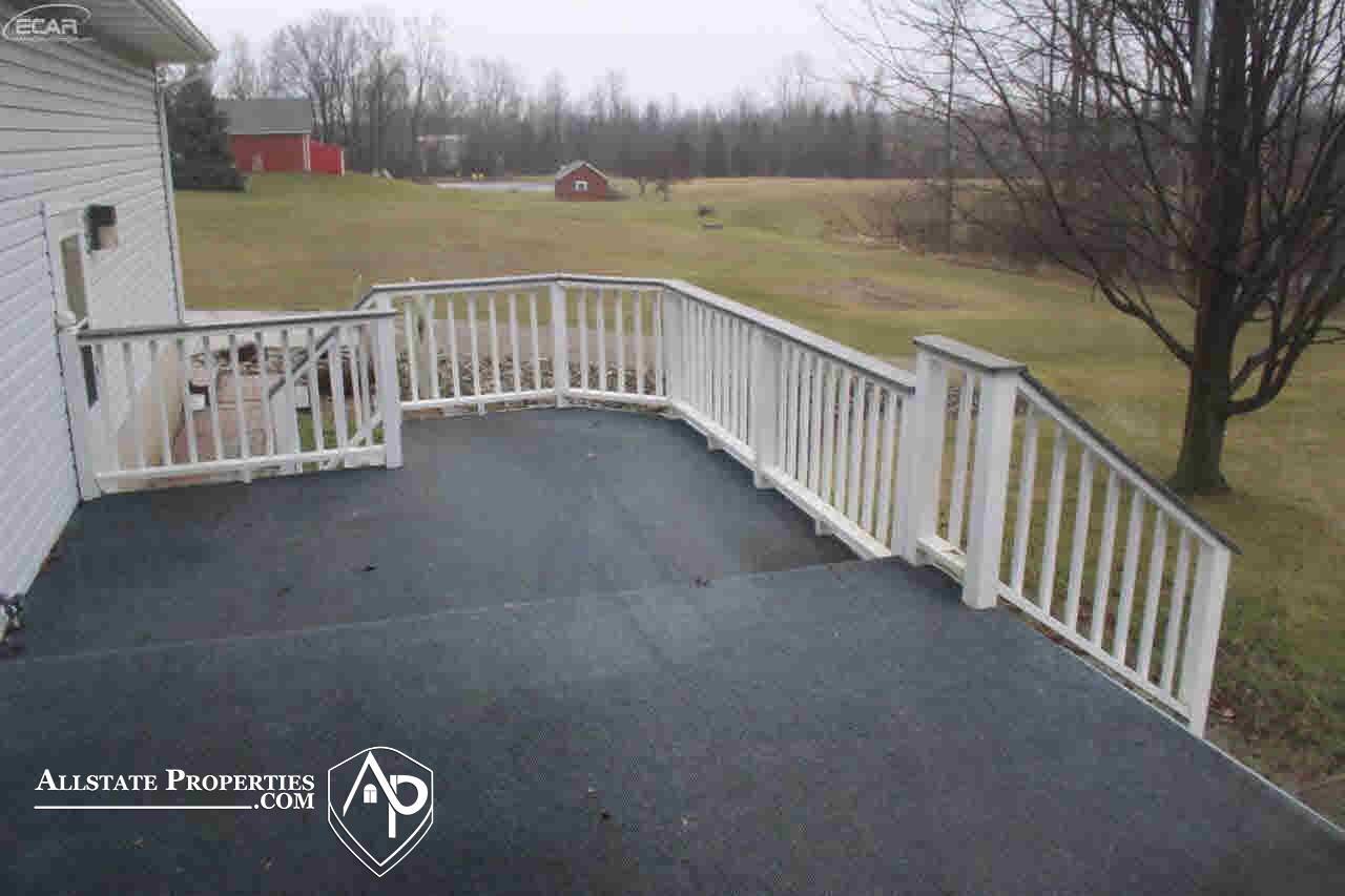 6060 North Henderson Road Columbiaville, MI 48421 - Photo 24 of 26 21254559-23.JPG