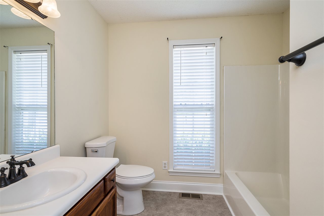 205 Lightwood Farm Road Woodruff, SC 29388 - Photo 8 of 24 Gallery Image 8