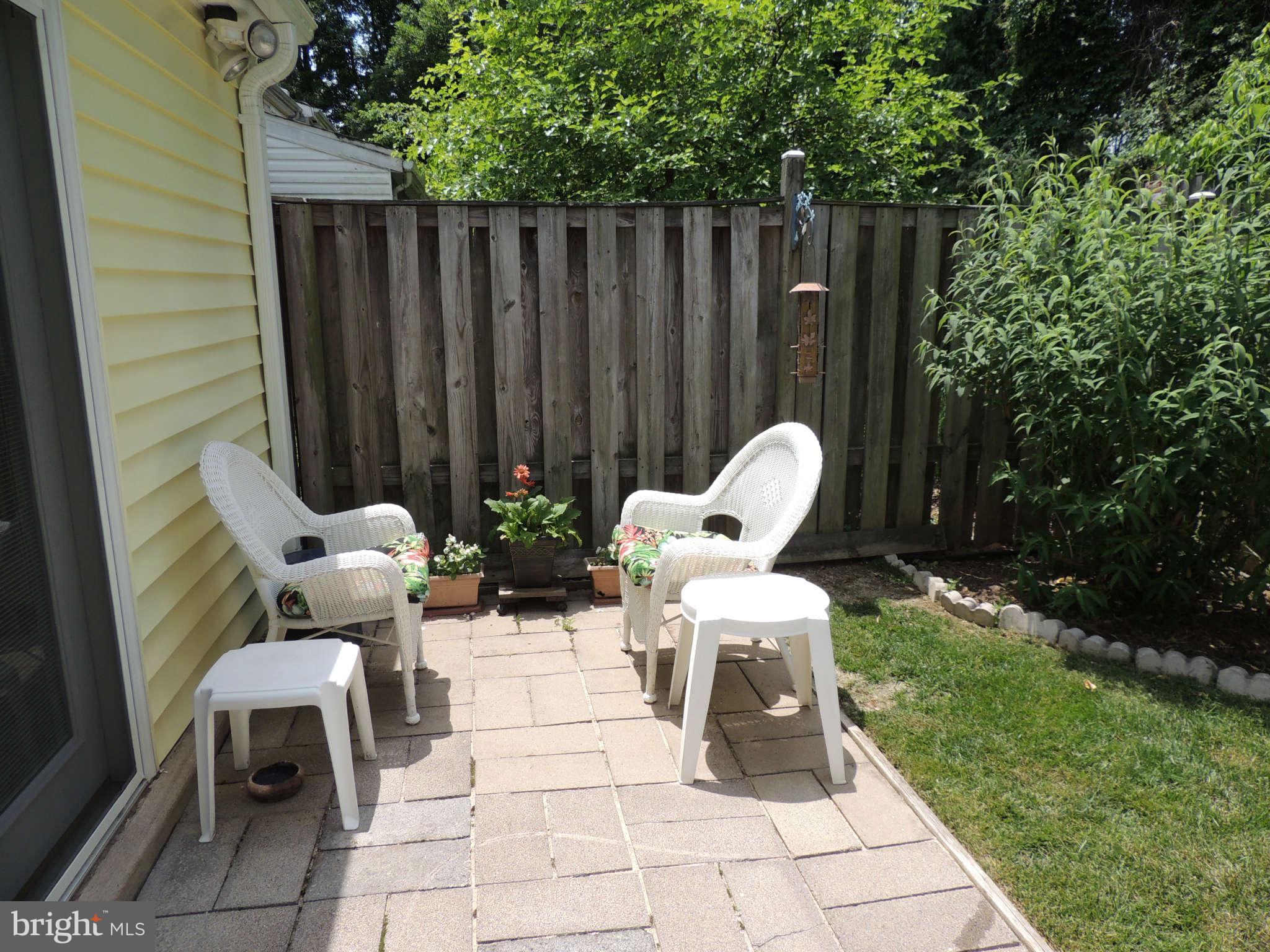 3795 Port Hope Point Triangle, VA 22172 - Photo 23 of 26 a view of two chairs in the patio
