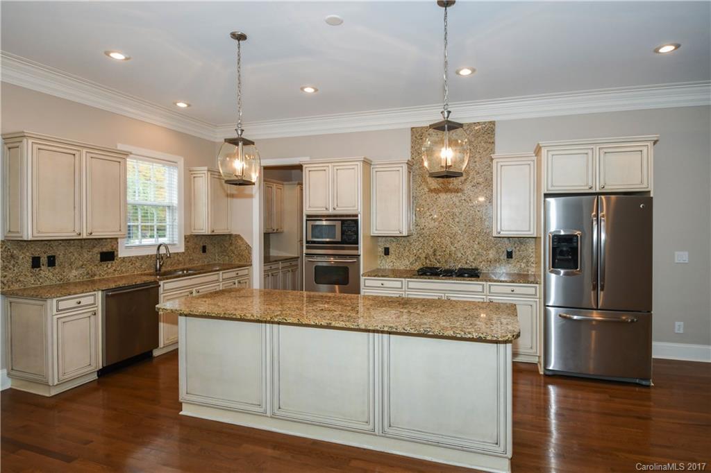 18117 Meadow Bottom Road Charlotte, NC 28277 - Photo 6 of 24 Gallery Image 6