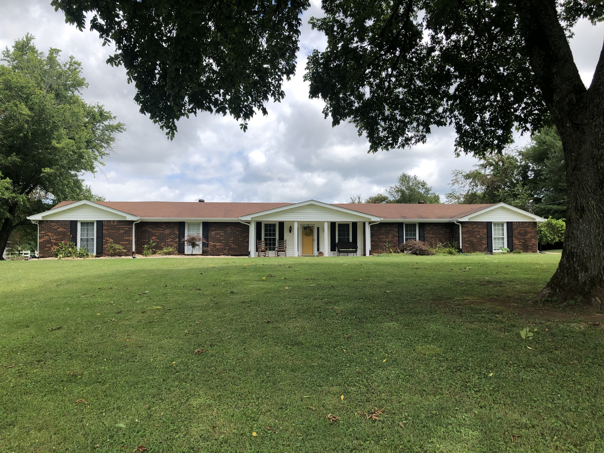 186 Volunteer Road Murfreesboro, TN 37128 - Photo 4 of 29 Gallery Image 4