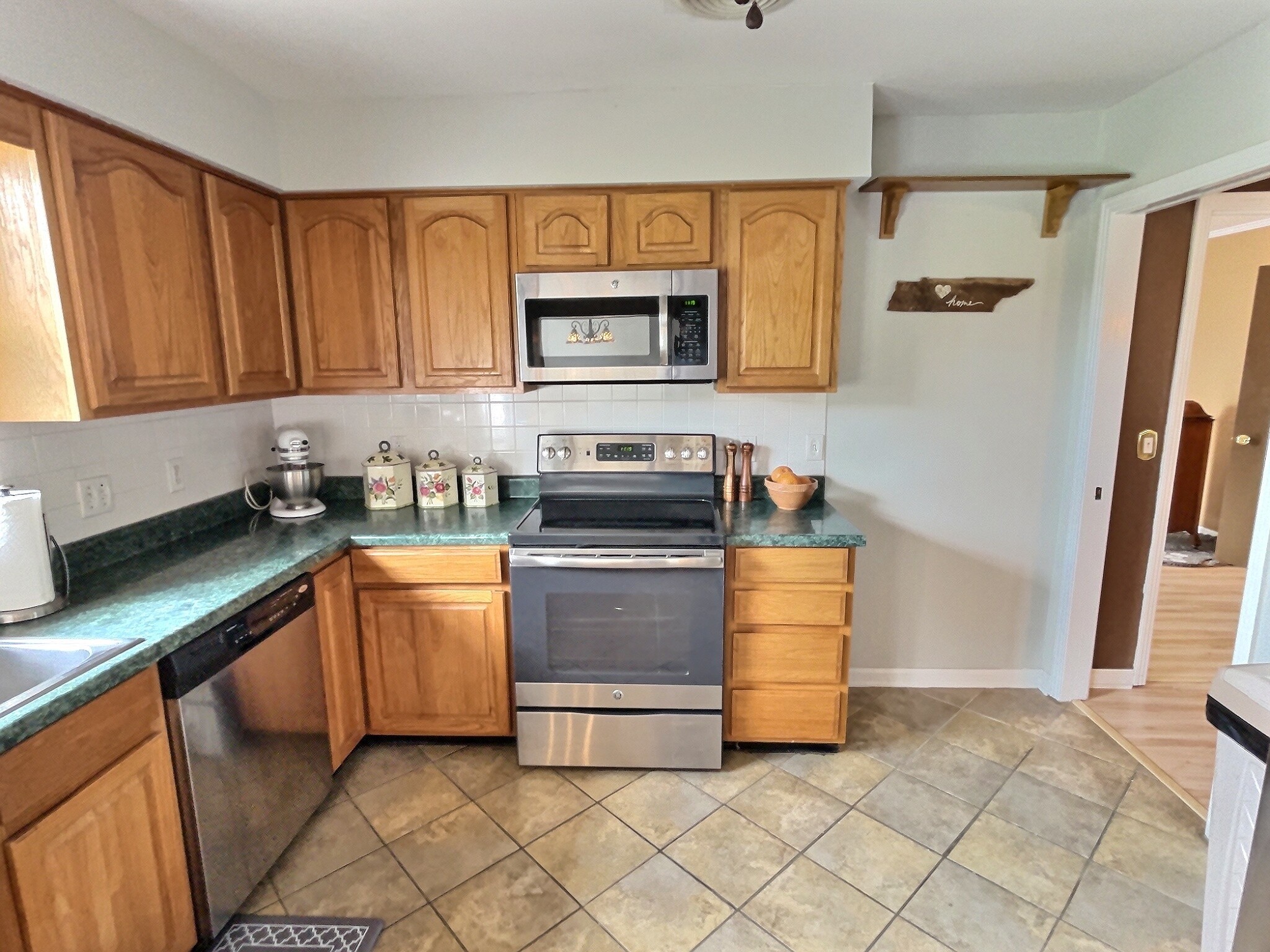 186 Volunteer Road Murfreesboro, TN 37128 - Photo 7 of 29 Gallery Image 7