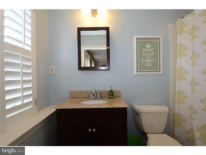 126 Hillside Road Wayne, PA 19087 - Photo 11 of 21 Master Bathroom