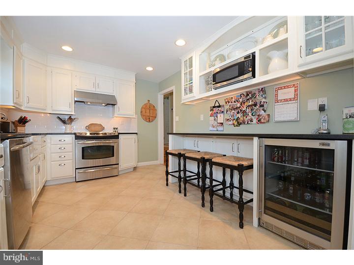 126 Hillside Road Wayne, PA 19087 - Photo 7 of 21 Kitchen