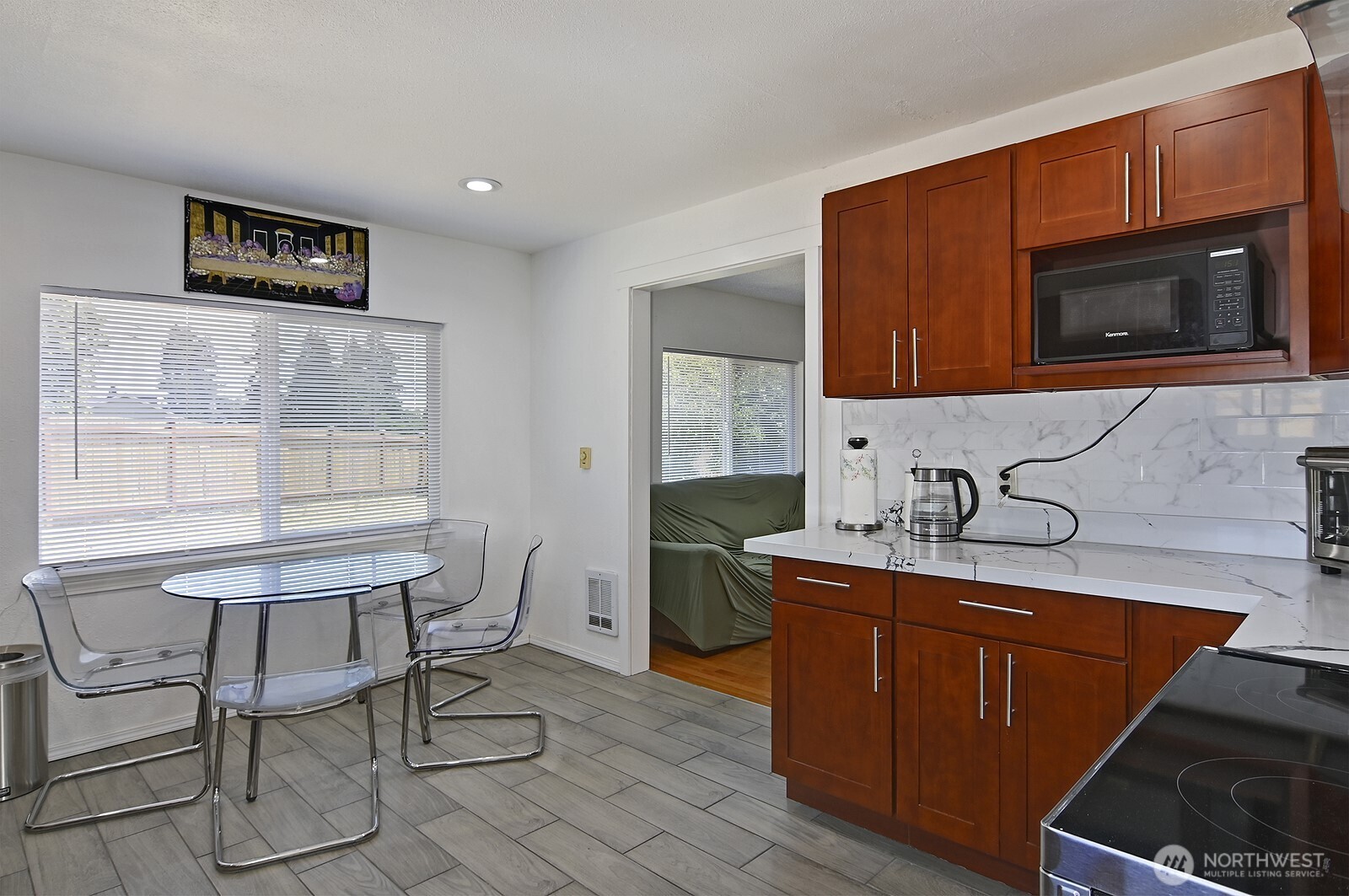 7660 South 126th Street Seattle, WA 98178 - Photo 17 of 33