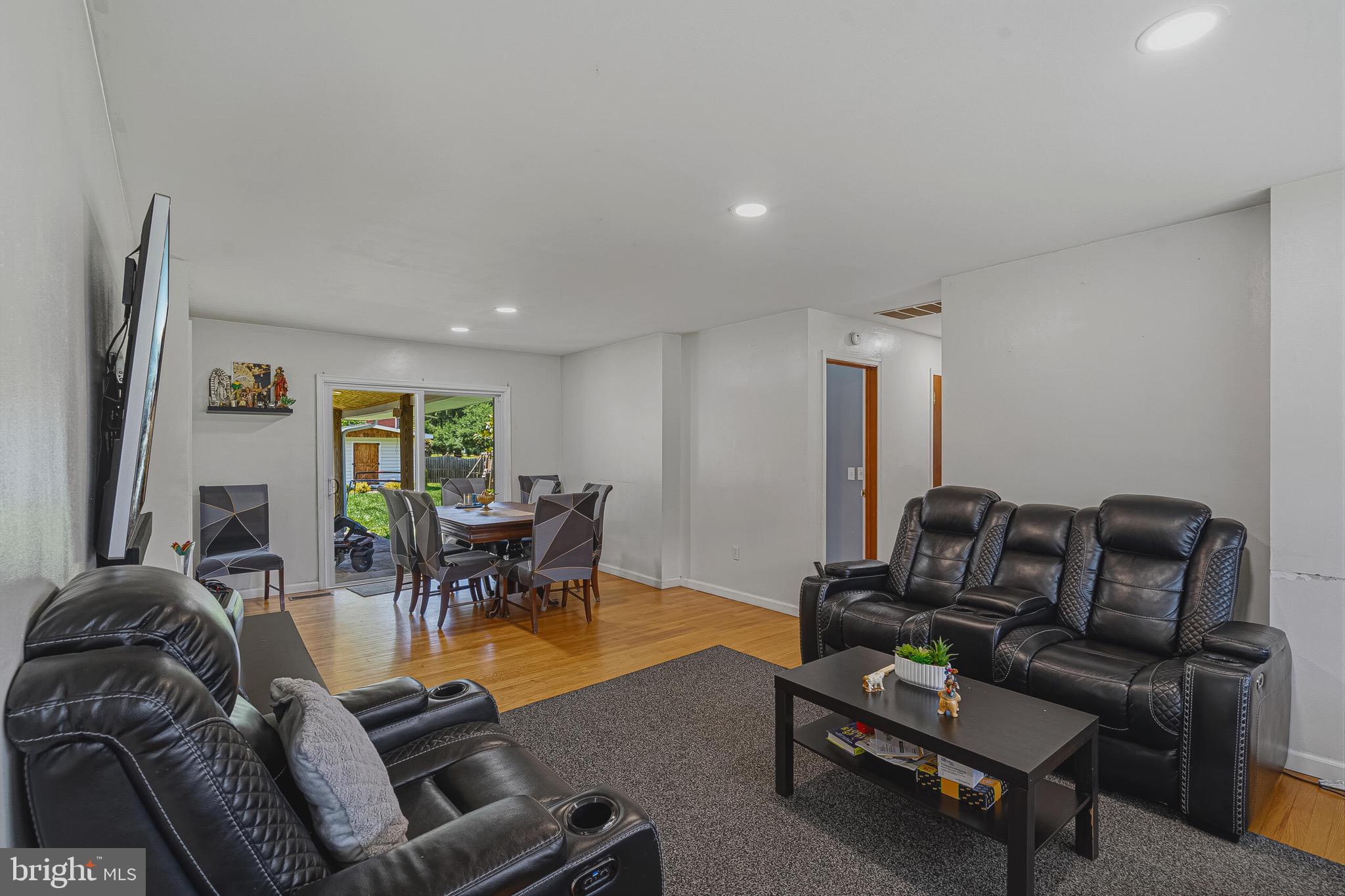 9016 Bethel Road Frederick, MD 21702 - Photo 6 of 38