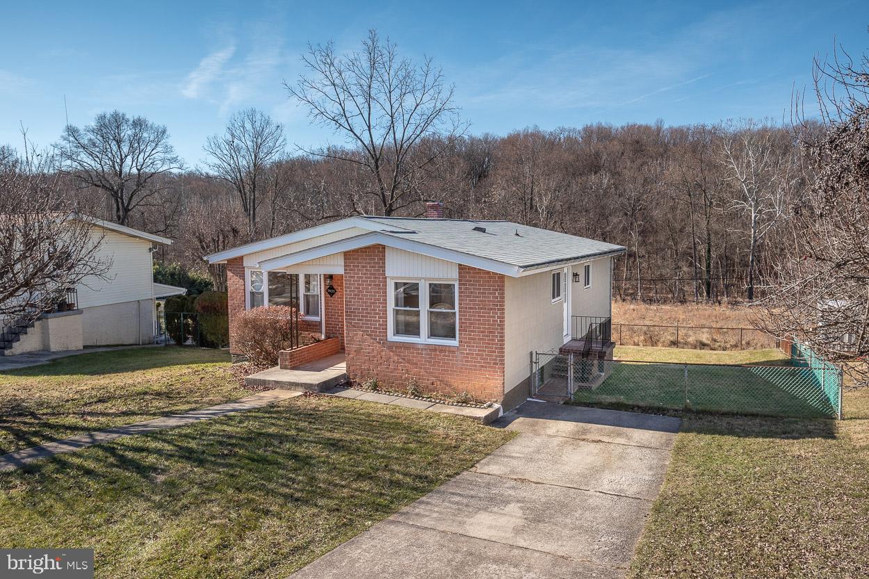 7425 Prince George Road Pikesville, MD 21208 - Photo 3 of 43