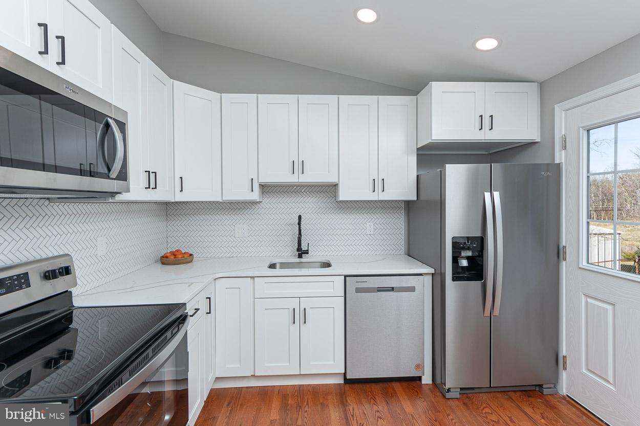 7425 Prince George Road Pikesville, MD 21208 - Photo 5 of 43