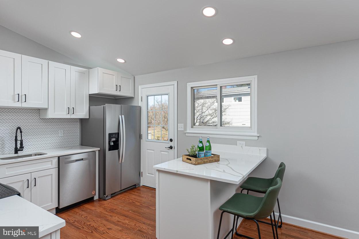7425 Prince George Road Pikesville, MD 21208 - Photo 7 of 43