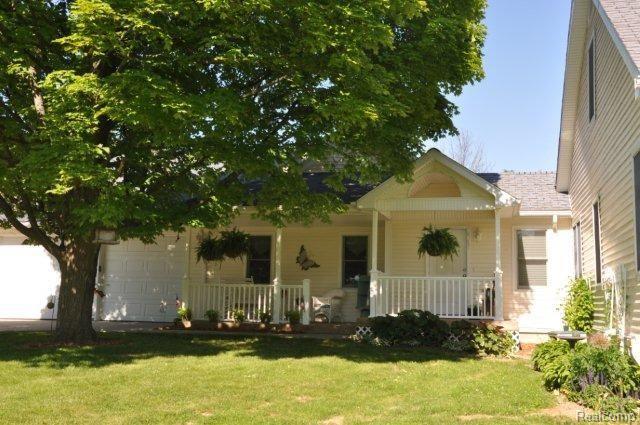 2383 North Morrish Road Flushing, MI 48433 - Photo 4 of 32 front 3.jpg
