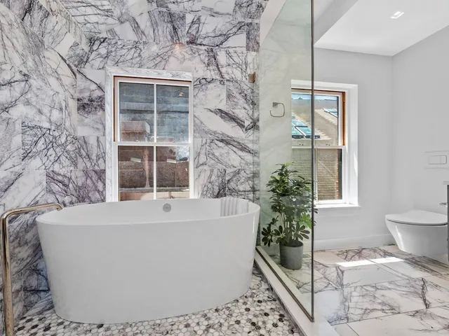 $2,695,000 | 33-35 Bowdoin Street, Unit 3, Boston, MA 02114